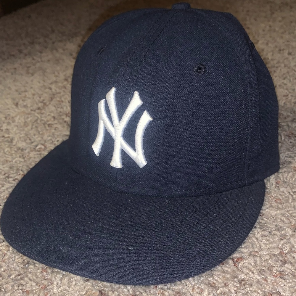Yankees fitted hat